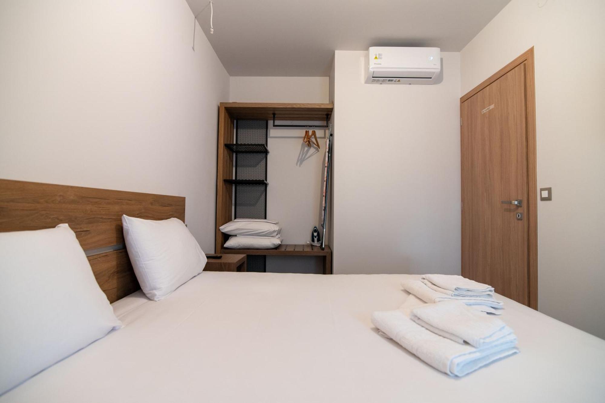 Raptis Apartments Ligia  Exterior photo